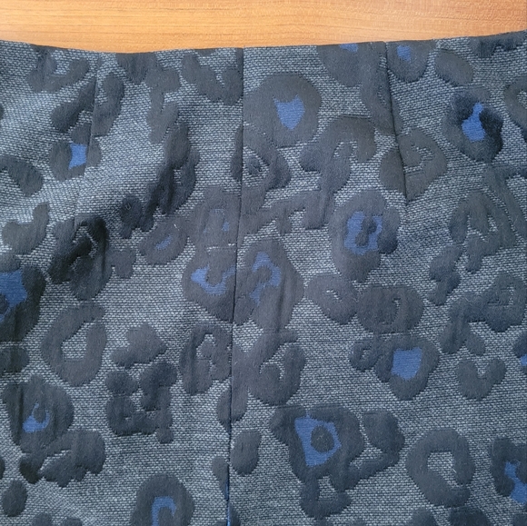 Ann Taylor Legacy Leopard Jacquard A-Line Skirt - Picture 7 of 11